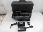 Toshiba SK-F100 Vhs Full Size Video Camcorder + Battery *read Description*. Fixed Price $40.00.