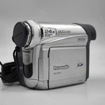 Panasonic NV-GS15GC 800X Digital 24X Optical Zoom Video Camera Recorder For Part. Fixed Price $70.71.