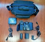 Sharp HI8 Viewcam Video Camera VL-H410U 1.8 F=4.5-36MM Af Zoom Lens Hi-fi Stereo. Fixed Price $395.00.