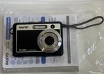 Sanyo VPC-S600 6.0 Megapixel Digital Camera 3X Super Zoom. Fixed Price $23.00.