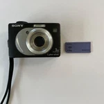 Sony Cyber-shot DSC-W1 Black Compact Digital Camera Tested With 128MB Memory. Fixed Price $140.54.