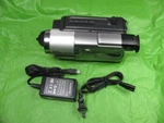 Sony Handycam CCD-TR818 Video HI8 Camcorder- Record Transfer Watch Tested Work. Fixed Price $124.50.