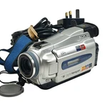 Sony Digital Handycam DCR-TRV18E Camcorder Minidv Tape 120X Zoom + Charger. Fixed Price $169.84.