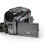 Hitachi DZ-HS500E Camcorder 30GB Hdd & Dvd Hybrid 30X Zoom Video + Charger. Fixed Price $68.09.