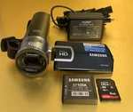 Samsung HMX-Q20 Full Hd Camcorder *read*. Fixed Price $29.99.