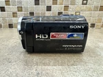 Sony HDR-XR260V Handycam Camcorder 8.9MP 55X Zoom. Fixed Price $58.95.