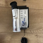 Samsung VP-W70U Camcorder Analogue 8MM VIDEO-8 Tape HI8 Camera No Wires. Fixed Price $80.67.