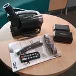 Jvc GR-AXM300U 44X Video Camcorder Vcr Bundle Un-tested Parts Only. Fixed Price $30.00.