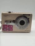 Sanyo VPC-E760 7.1 Mega Pixels Optical Zoom Compact Gold Digital Camera Untested. Fixed Price $9.99.