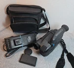 Magnavox Easycam Camcorder CVN610AV01 And Charger,battery Not Good. Fixed Price $17.95.