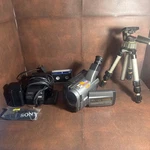 Sony Handycam CCD-TRV52 VIDEO8 Camcorder 30X Zoom Steadyshot W/ Accessories. Fixed Price $87.94.