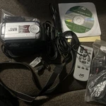 Jvc Everio GZ-MG21U 20GB Hard Disk Drive Camcorder Complete Tested Camera. Fixed Price $32.99.