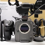 Sony ILME-FX6V Cinema Line Camera Unused #6977C. Fixed Price $5747.88.