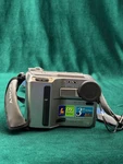Sony DCR-SC100E Handycam Vision. Fixed Price $31.91.