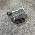 Samsung SCL540 8MM Tape Video Camcorder W/ Battery No Charger - Untested/ Parts. Fixed Price $18.18.