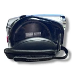 Samsung Sc DX103 Dvd Camcorder Optical Zoom No Battery Charger Untested. Fixed Price $12.99.