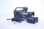 Sony EVO-9100 Video Camera Recorder HI-8 Precision Ccd. Fixed Price $45.00.