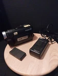 Jvc GR-AX640U Black 50X Digital Zoom Full Range Auto Focus Vhs Camcorder. Fixed Price $20.50.