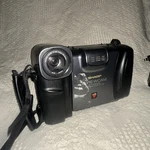 Sharp Viewcam VL-E39U 8MM Video Camcorder Vcr Play Transfer (untested). Fixed Price $22.00.