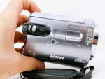 Sony Handycam DCR-SR82 Camcorder 60GB Hdd 25X Zoom Nightshot Plus Tested Silver. Fixed Price $258.33.