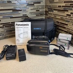 Vtg Panasonic Palmcorder Palmsight PV-L558D Vhs-c Camcorder Bundle Tested Works. Fixed Price $124.99.
