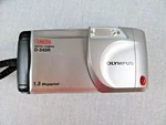Olympus Camedia Digital Camera D-340R 1.3 Megapixel Untested. Fixed Price $9.50.