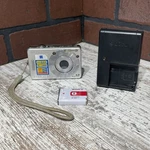 Sony Cyber-shot DSC-W50 6.0MP 3X Optical Zoom Digital Camera W/battery /charger. Fixed Price $122.55.