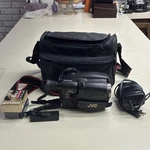 Jvc GR-AX510U Videomovie Vhs-c Camcorder 14X Zoom W/ Bag & Charger. Fixed Price $52.50.