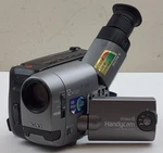 Sony Handycam CCD-TRV19 Ntsc VIDEO8 Camera Camcorder *please Read*. Fixed Price $30.99.