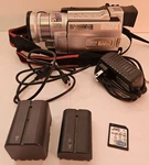 Jvc Digital Video Camera GR-DVL820U W/ Bag *tested & Works*. Fixed Price $89.99.