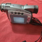 Canon ZR85A Minidv Digital Video Camcorder Camera With Extras - For Parts. Fixed Price $15.50.