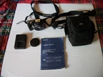 Sony Cyber-shot DSC-H3 8.1MP Digital Camera 10X Optical Zoom Bundle W/caseworks. Fixed Price $80.00.