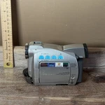 Canon ZR70 Ntsc Minidv Digital Video Camcorder - Tested Powers Films. Fixed Price $42.49.