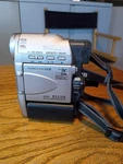 Canon Elura Minidv Digital Video Camcorder Silver, With Battery, Untested. Fixed Price $35.00.