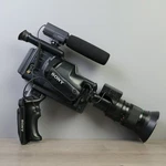 Sony EVC-X7 Handycam HI8 8MM Video Camera Fujinon 10-140MM Lens Mic Tested. Fixed Price $179.99.