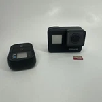 Gopro Hero 4K Ultra Action Camera Bundle Black CHDHX-701 W/card & Remote. Fixed Price $120.00.