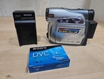 Jvc GR-D72U Mini Dv Camcorder Video Camera (safeguard Mode) Powers On Parts Asis. Fixed Price $36.02.