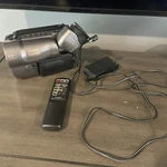 Canon ES2500A HI8 8MM VIDEO8 Stereo Camcorder, Remote- Read. Fixed Price $44.99.