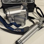 Sony DCR-TRV260 Digital Video Camera Camcorder Handycam Parts Repair Untested. Fixed Price $52.76.