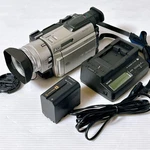 Sony Handycam DCR-TRV900 3CCD Mini Dv Camcorder Video Camera. Fixed Price $244.01.