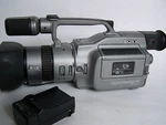 Sony Handycam DCR-VX1000 Good Condition Japanese. Fixed Price $445.00.