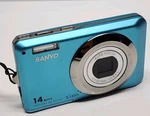 Blue Sanyo Mega 1400 14MP Optical 4X Zoom Digital Camera With Charger. Fixed Price $36.00.
