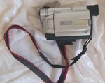 Jvc GR-DVL805U Silver 250X Digital Zoom Camcorder No Charger Battery. Fixed Price $25.00.