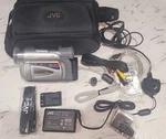 Jvc GR-D50EK Minidv Camcorder Bundle Fully Working Complete 16X Zoom 700X Dig. Fixed Price $83.61.