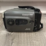Jvc GR-AX900U Compact Vhs-c Camcorder Video Camera. Fixed Price $10.00.