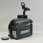 Samsung VP-DC161WB Camcorder 33X Zoom Mini 8CM Dvd Rw Pal Video Camera + Charger. Fixed Price $60.48.