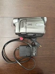Jvc GR-DVL315U Mini Digital Video Camcorder With Accessories*read*. Fixed Price $32.99.
