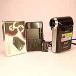Sony Bloggie MHS-CM5 Handheld Hd Camcorder Black Tested With Charger. Fixed Price $69.31.